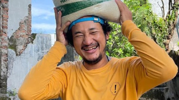 Kisah Isa Bajaj, Meninggalkan Keartisan Demi Ibu